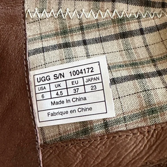 UGG Australia Darcie Boot in Chestnut - Picture 6 of 8